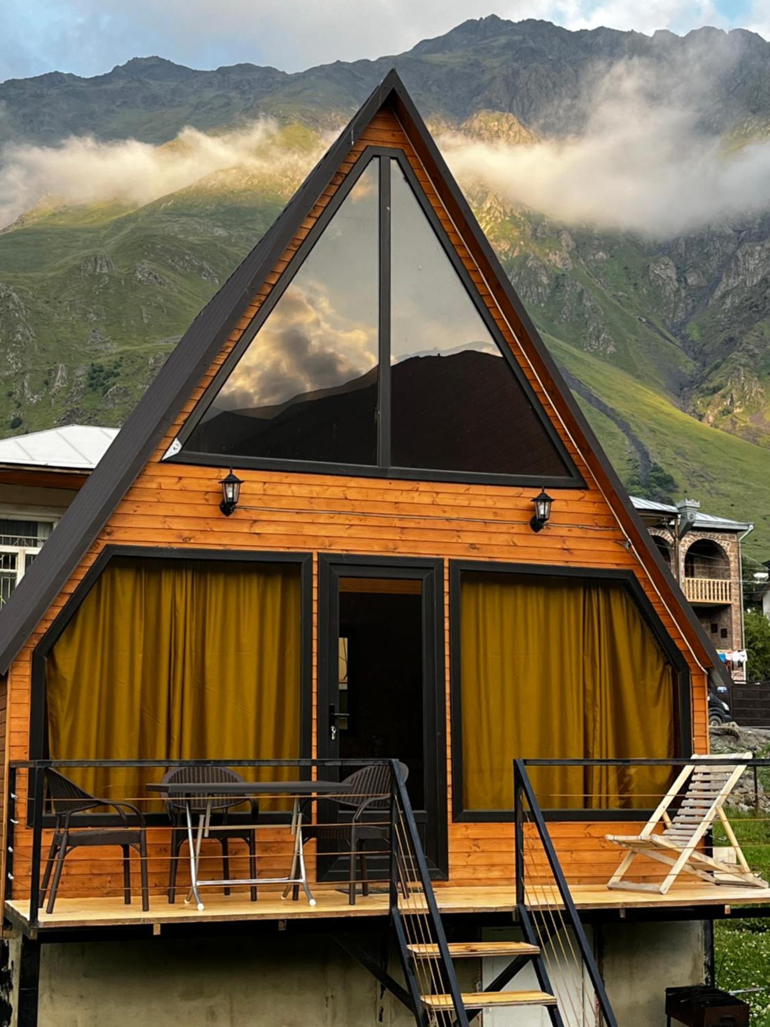 Ska Cottage คัซเบกี ภายนอก รูปภาพ
